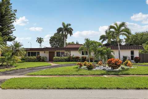 20 W Tropical Way, Plantation, FL 33317