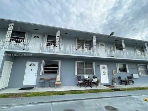 10983 SW 4th St, Sweetwater, FL 33174