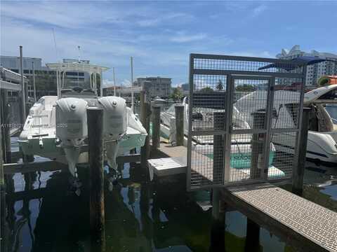 7929 W DR UNIT 6, North Bay Village, FL 33141