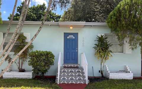 1860 NW 52 St, Miami, FL 33142