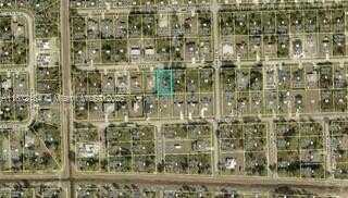 3007 48th St W, Other City - In The State Of Florida, FL 33971
