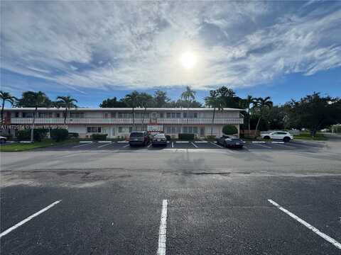 815 SW 10th Ter, Hallandale Beach, FL 33009