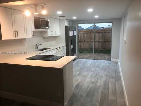 312 SW 1st St, Pompano Beach, FL 33060