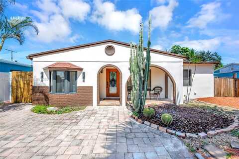 121 NW 55th St, Oakland Park, FL 33309
