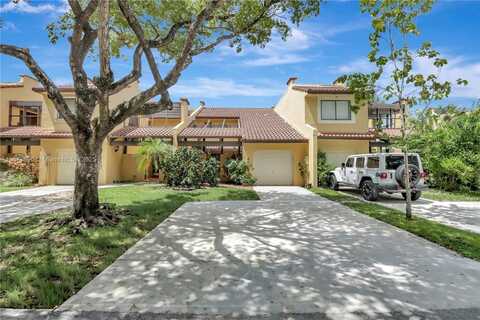 9845 Costa Del Sol Blvd, Doral, FL 33178