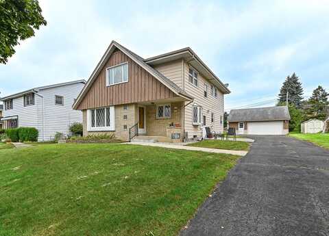 9006 W Tripoli Ave, Milwaukee, WI 53228