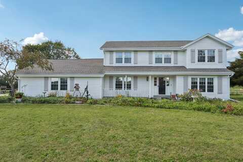 W255s8545 Hi Lo Dr, Mukwonago, WI 53149