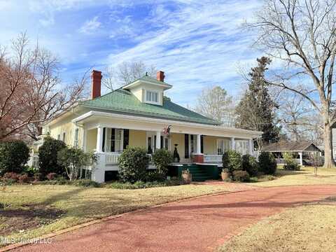 521 Holland Avenue Avenue, Philadelphia, MS 39350