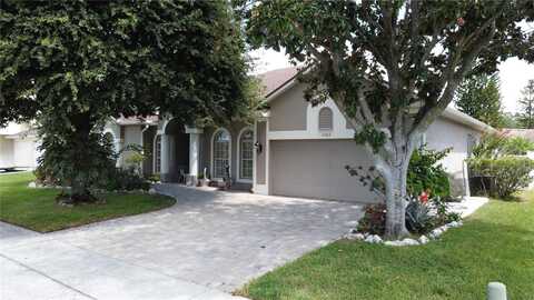 10303 NEWINGTON DRIVE, ORLANDO, FL 32836