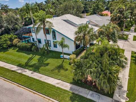 110 S WOODCREEK DRIVE S, SAFETY HARBOR, FL 34695