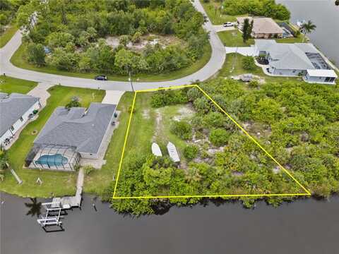 8050 SANTA CRUZ DRIVE, PORT CHARLOTTE, FL 33981