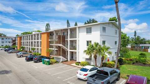 5882 CANAL DRIVE, BRADENTON, FL 34207