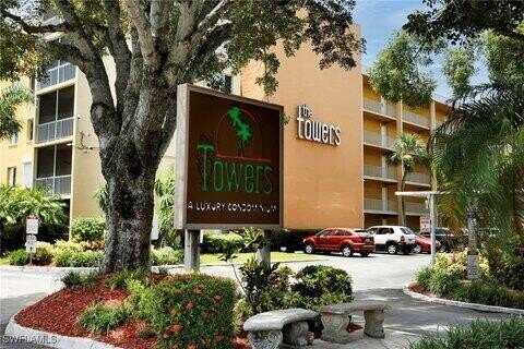 2366 E MALL unit: 217, Fort Myers, FL 33901