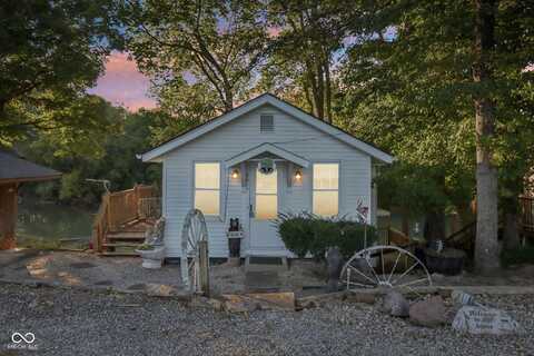8614 S Pleasure Valley Road, Waldron, IN 46182