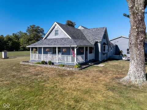 7078 S 125 W, Trafalgar, IN 46181