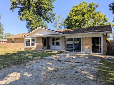 1128 Franklin Street, Taylorsville, IN 47280