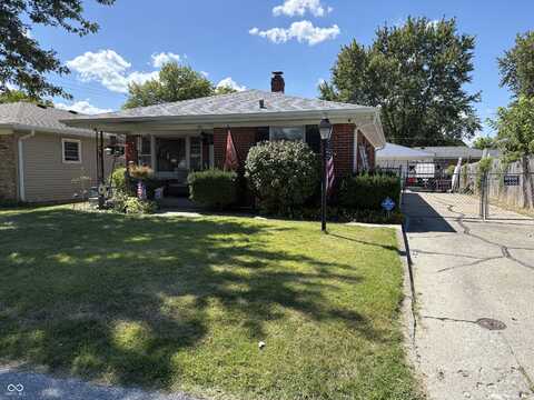 30 Gilbert Avenue, Beech Grove, IN 46107