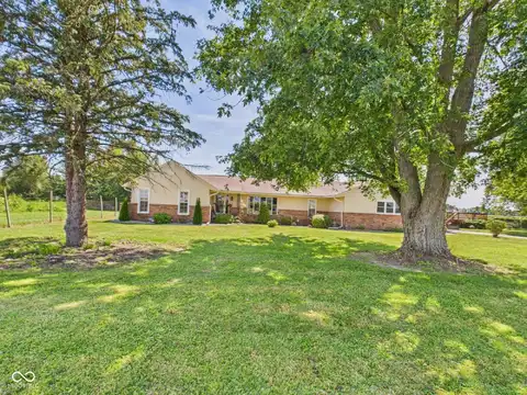 3897 E 200 N, Anderson, IN 46012