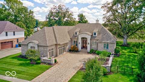8905 Stonebriar Drive, Indianapolis, IN 46259