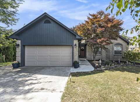 11716 Clinton River, Sterling Heights, MI 48313