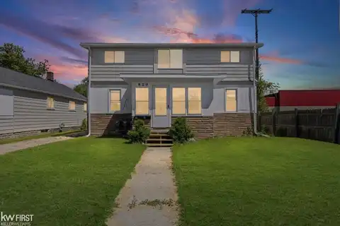 920 Premont, Waterford, MI 48328