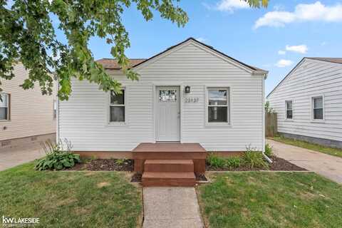 23137 Doremus, Saint Clair Shores, MI 48080