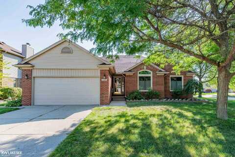 53162 ELYSIA, Chesterfield, MI 48051