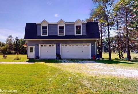 2906 Castor, Goodells, MI 48027