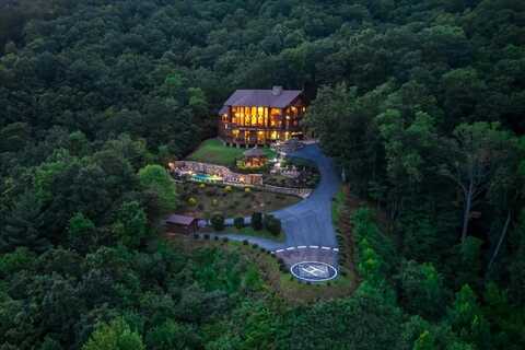 373 Rising Star Lane, MINERAL BLUFF, GA 30559