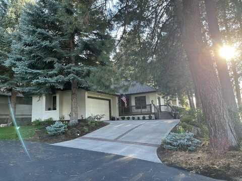 60785 Willow Creek Loop, Bend, OR 97702