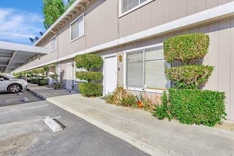 805 South ST 17, HOLLISTER, CA 95023