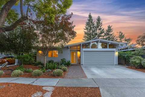 1186 Lyons ST, Redwood City, CA 94061