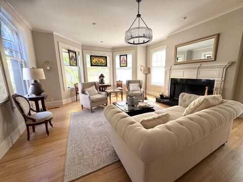 18490 Withey RD, MONTE SERENO, CA 95030