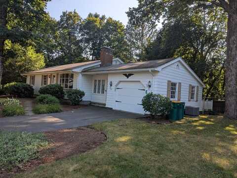 82 Brook St, Mansfield, MA 02048