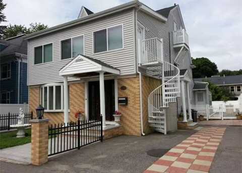 29 Elton Ave, Watertown, MA 02472