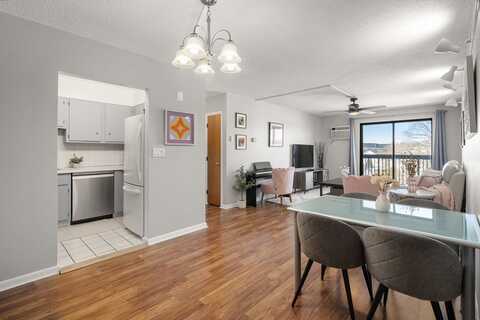 10 Williams St, Watertown, MA 02472