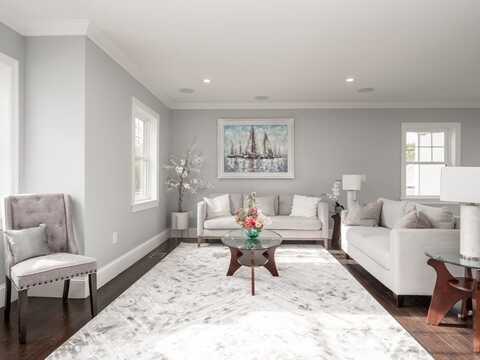 472 Hyde Park Ave, Boston, MA 02131