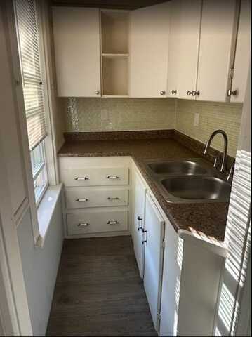 104 Rodney St, Worcester, MA 01605