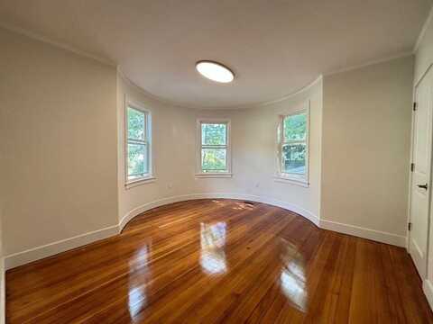 391 Linwood Ave, Newton, MA 02460