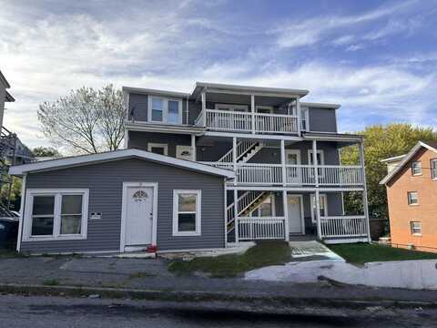 88 Cross Street, Southbridge, MA 01550