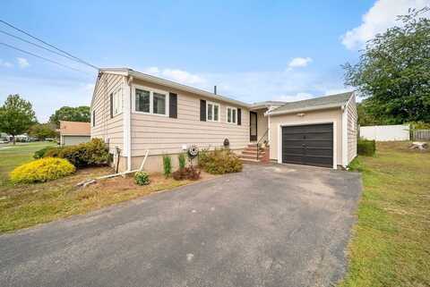 8 Butterworth Rd, Beverly, MA 01915