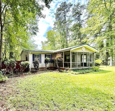 112 Russ Road NE, Milledgeville, GA 31061
