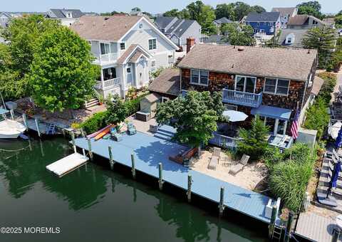 26 Channel Road, Toms River, NJ 08753