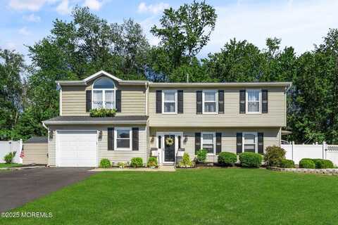 20 Appletree Road, Howell, NJ 07731