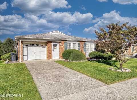 162 Lions Head Boulevard S, Brick, NJ 08723