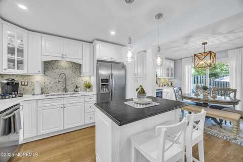 118 Marina Bay Court, Highlands, NJ 07732