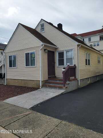 115 Dupont Avenue, Seaside Heights, NJ 08751