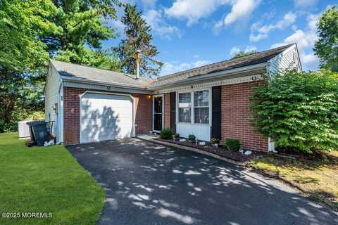 45 Farnworth Close, Freehold, NJ 07728