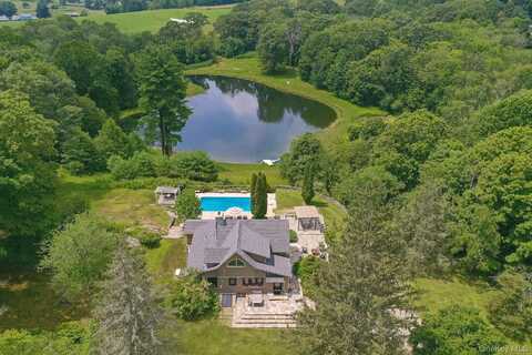 31 Blueberry Lane, Stormville, NY 12582