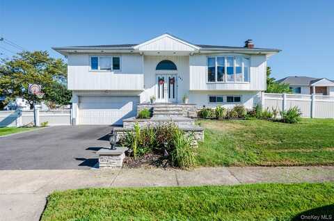 341 Green Court, Oceanside, NY 11572